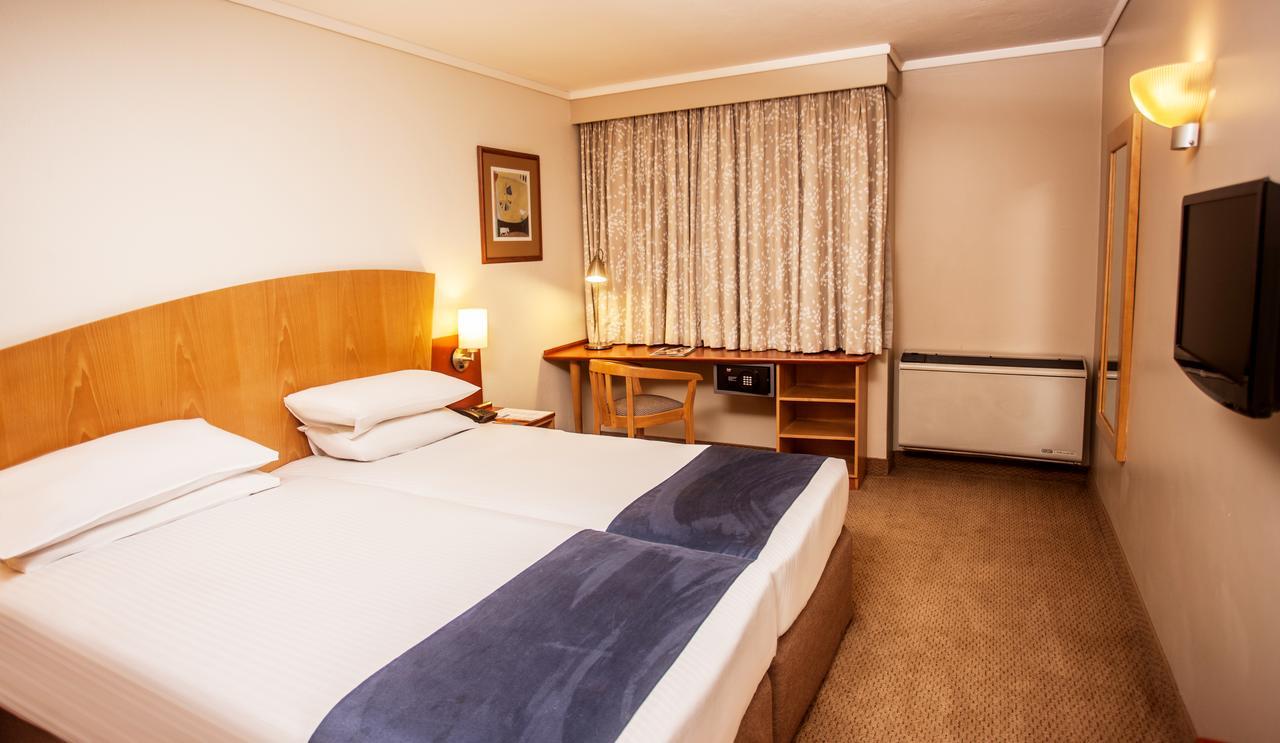 Stayeasy Pretoria-Noord Buitenkant foto
