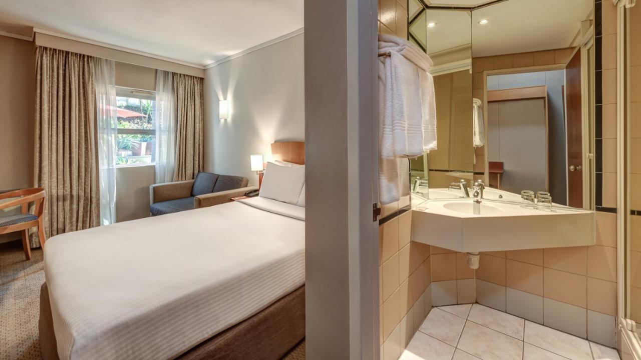 Stayeasy Pretoria-Noord Buitenkant foto